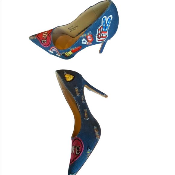 Penny Loves Kenny Mixed Denim Pump with embroidery patchwork accents. Si… - Picture 2 of 11